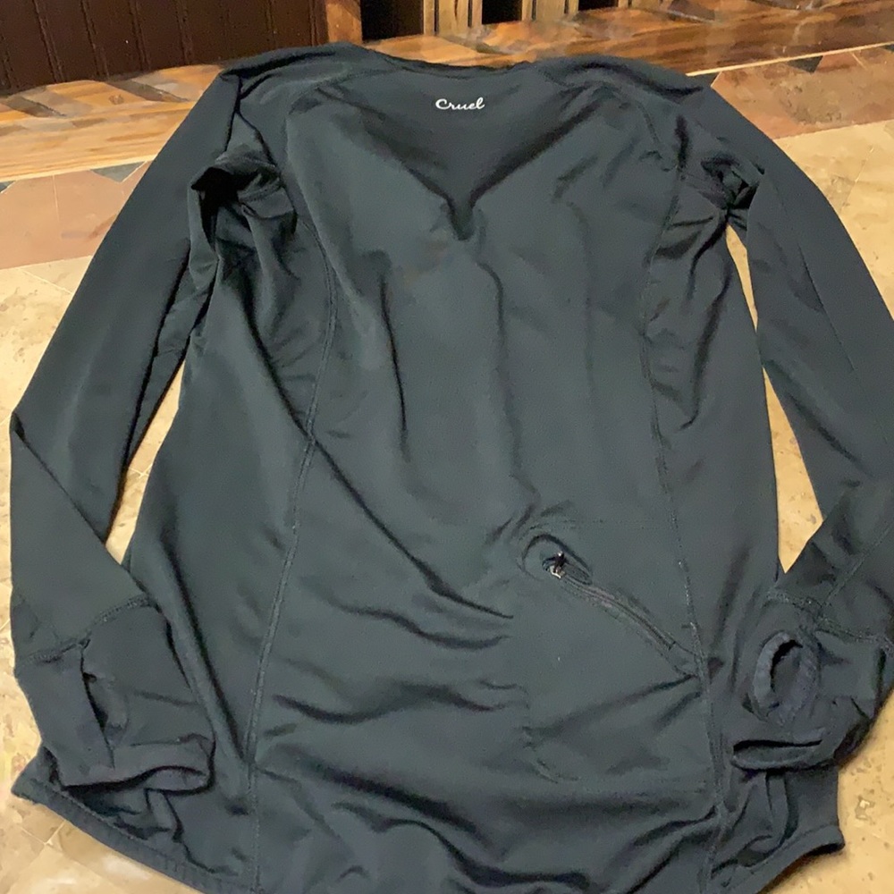 Cruel pull over - Picture 5 of 8